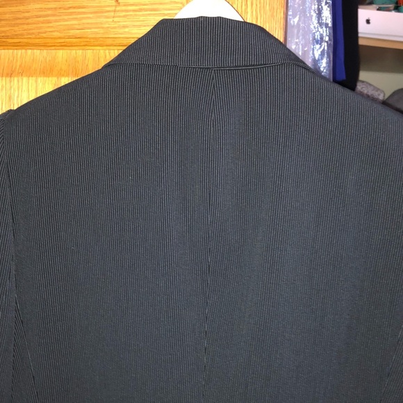 Suit coat - Picture 7 of 7